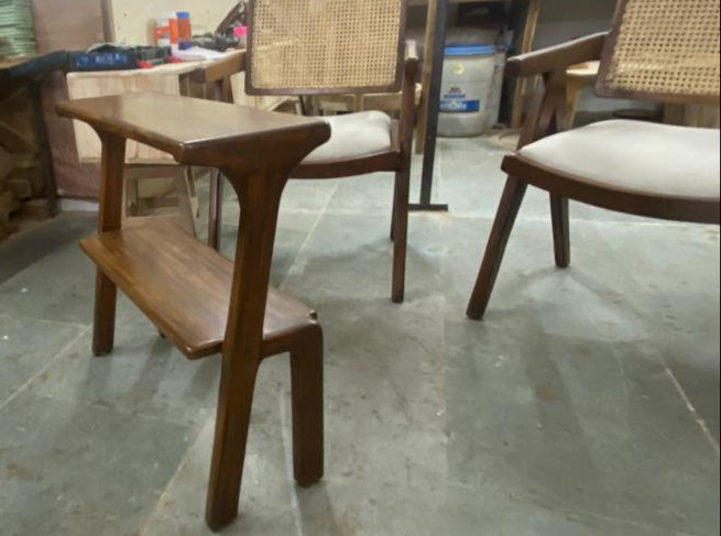 Side table - Pitthika