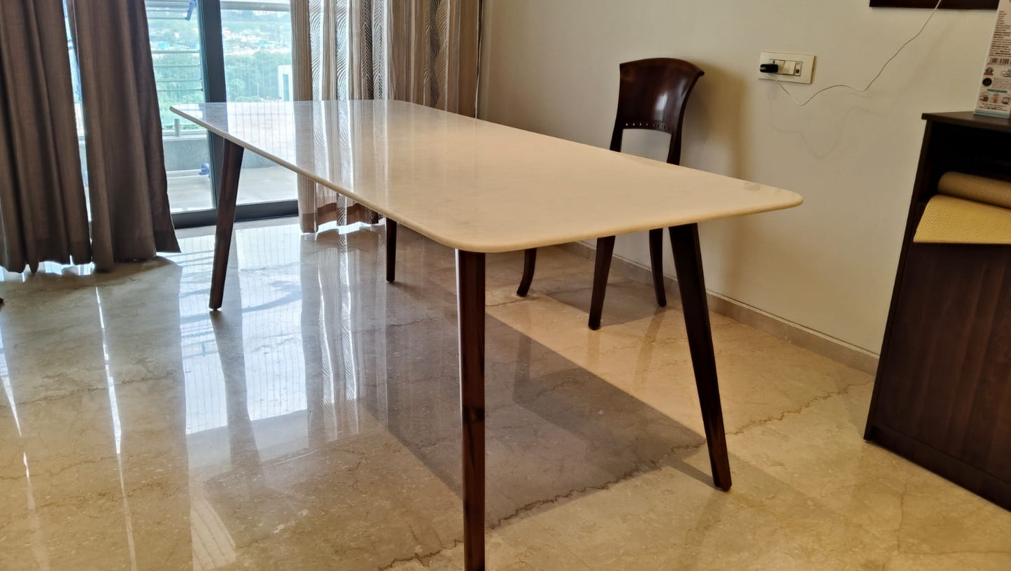 Bespoke dining -Mej