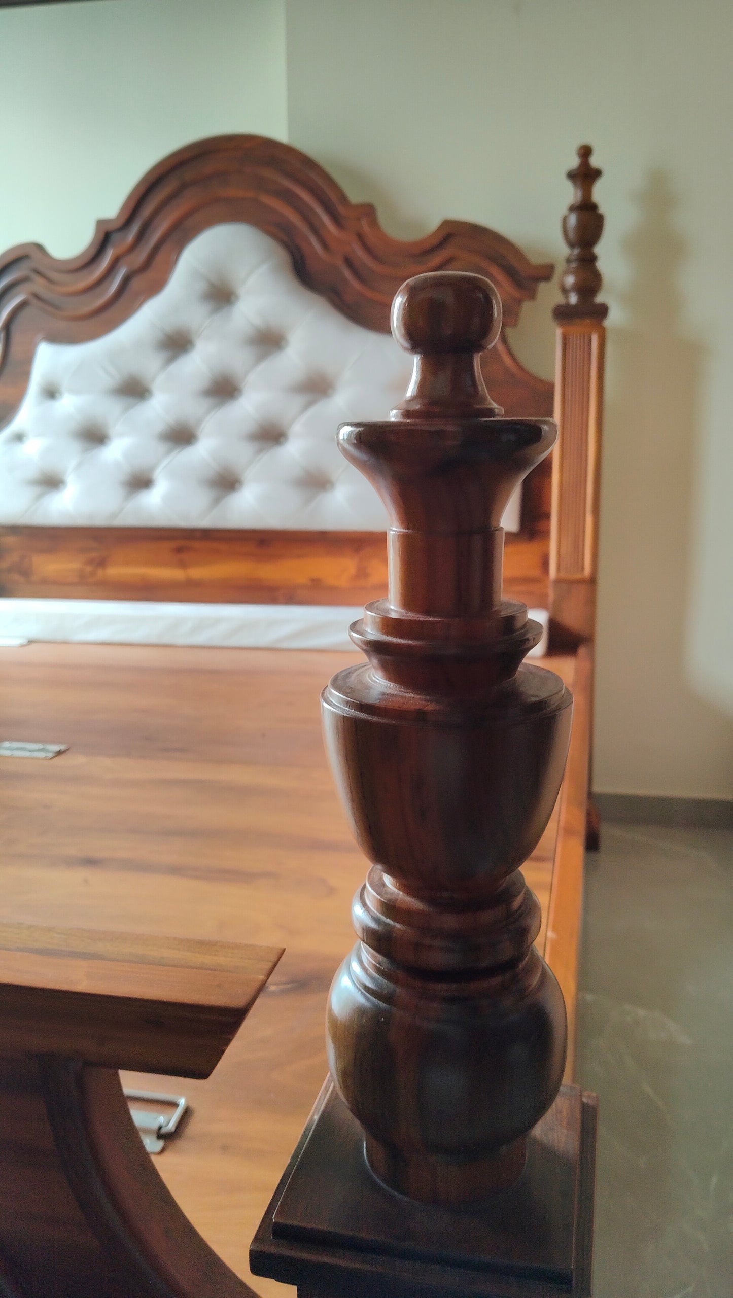 Classical king size bed - Palyanka