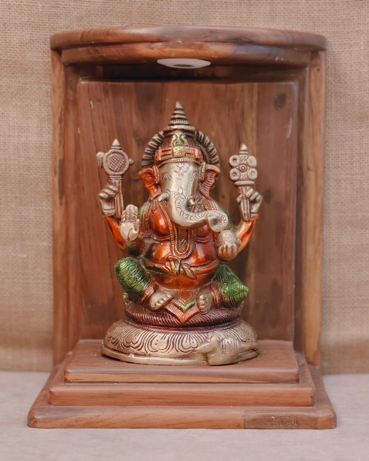 Shri Ganesh Teakwood Temple (Alay) – Gajanan
