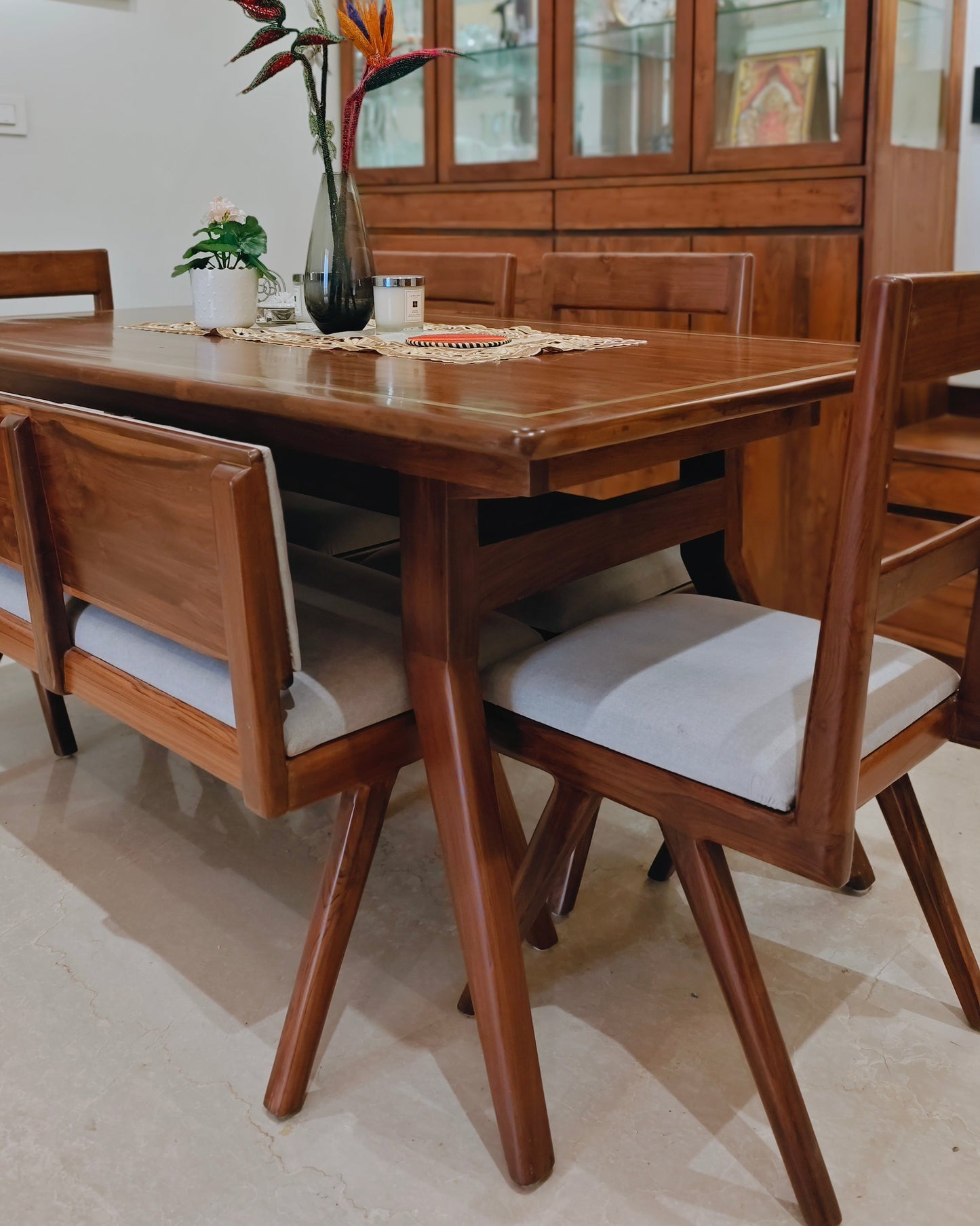 Bespoke The Arty compact Teakwood Dining set