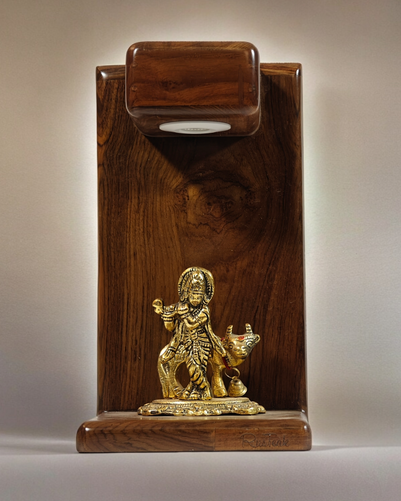 Taktinika - Krishna Kamdhenu (Teakwood)