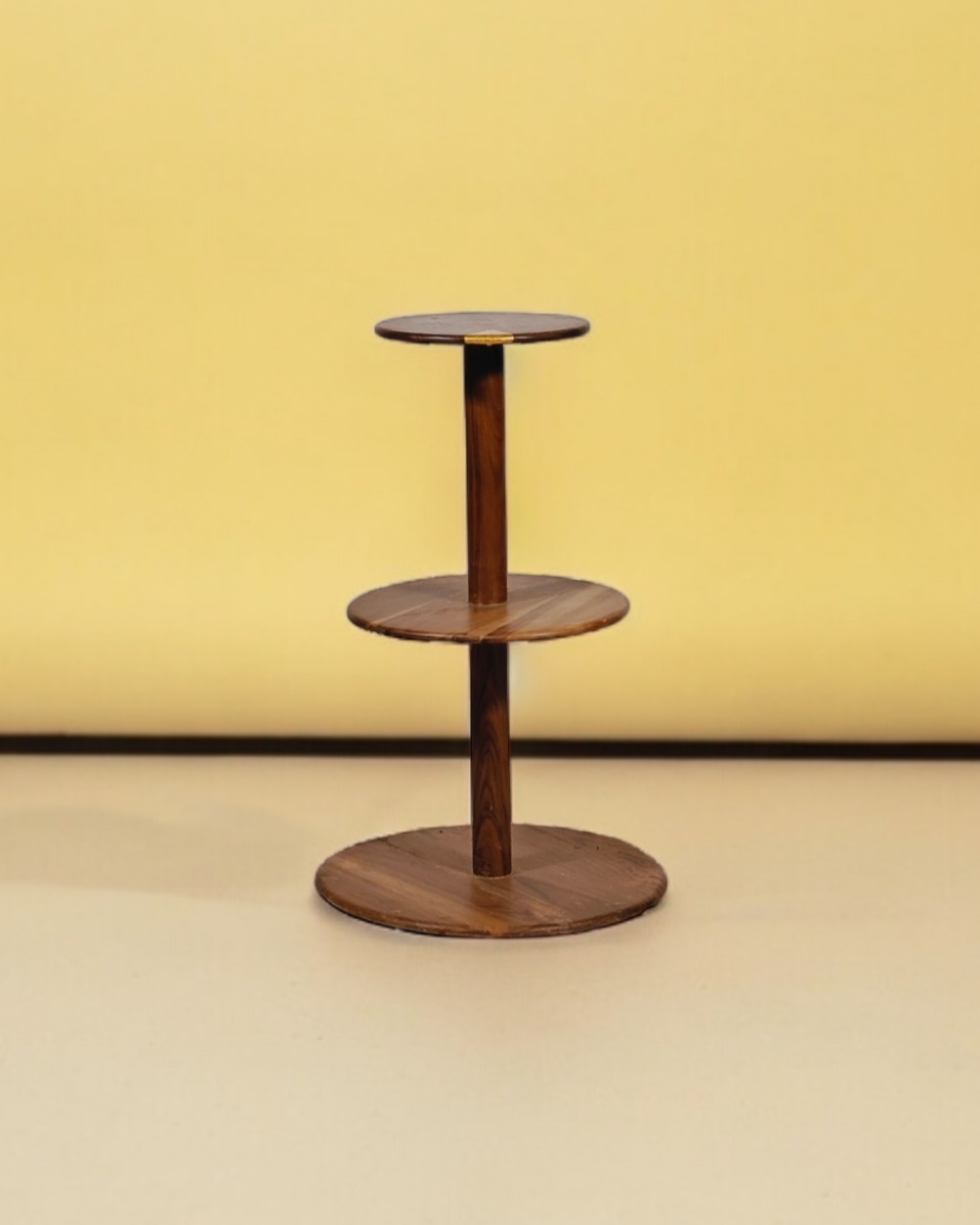 Yupa Teakwood Table