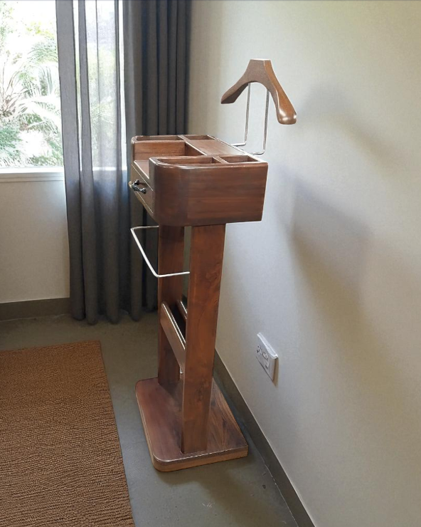 Bespoke Teakwood Men's Vanity - Coat Hangar
