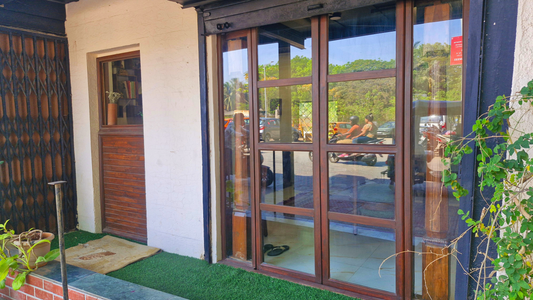A New Vegan Spot in Bandra: Welcome to Rusteak Café