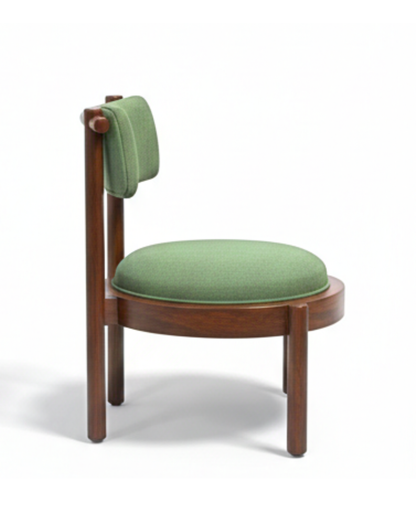 Ausira Harita, the reversible accent Chair