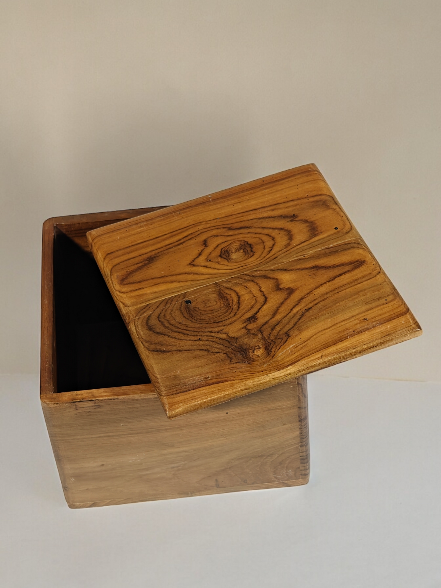Annata - Vintage Teakwood Storage Boxes