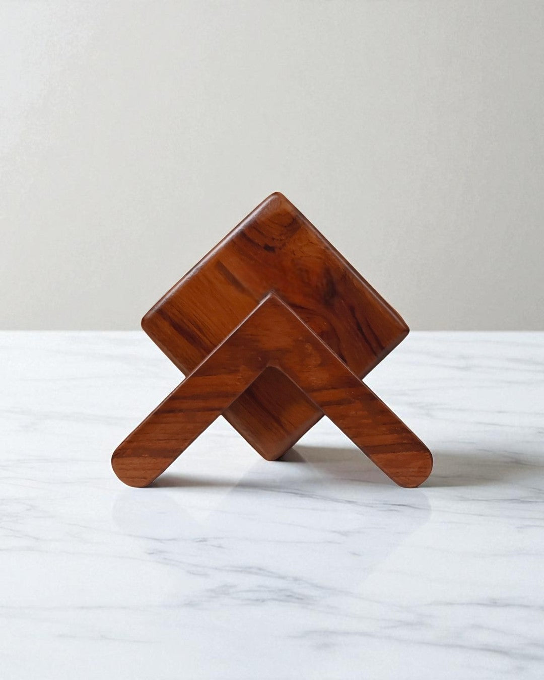 Patrika Adhar - Coaster sets with Holder (Teakwood)
