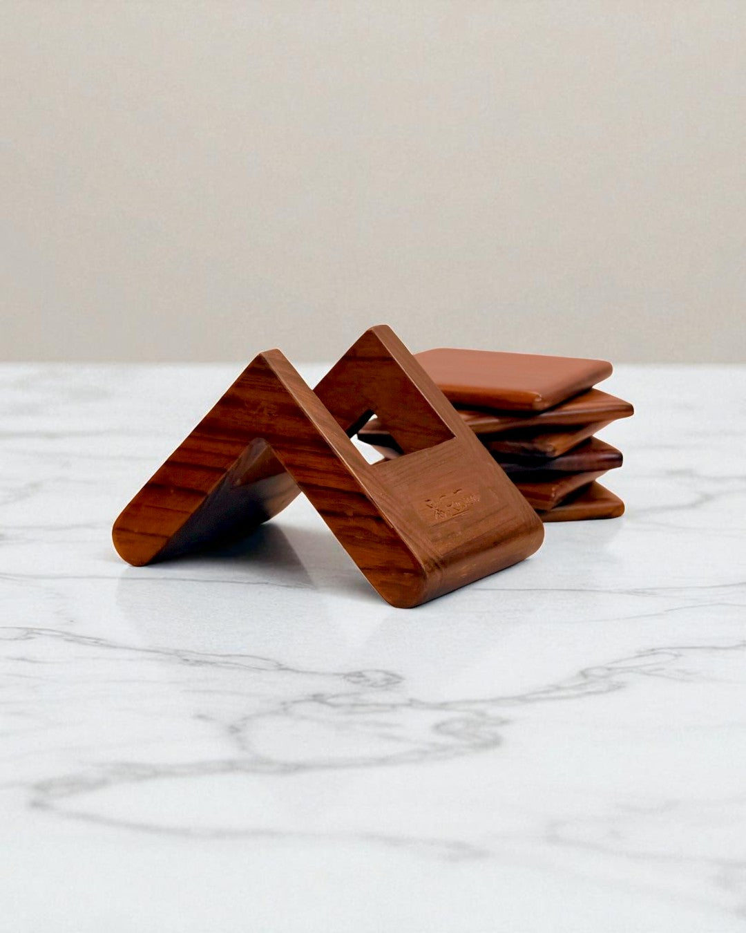 Patrika Adhar - Coaster sets with Holder (Teakwood)