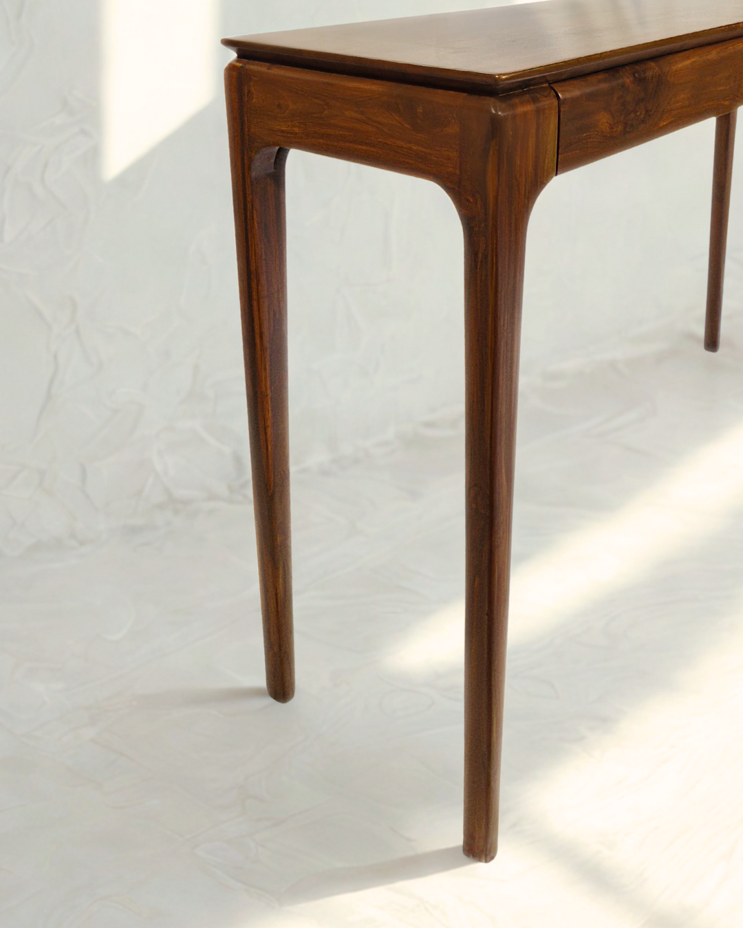 Console - Stylish bespoke