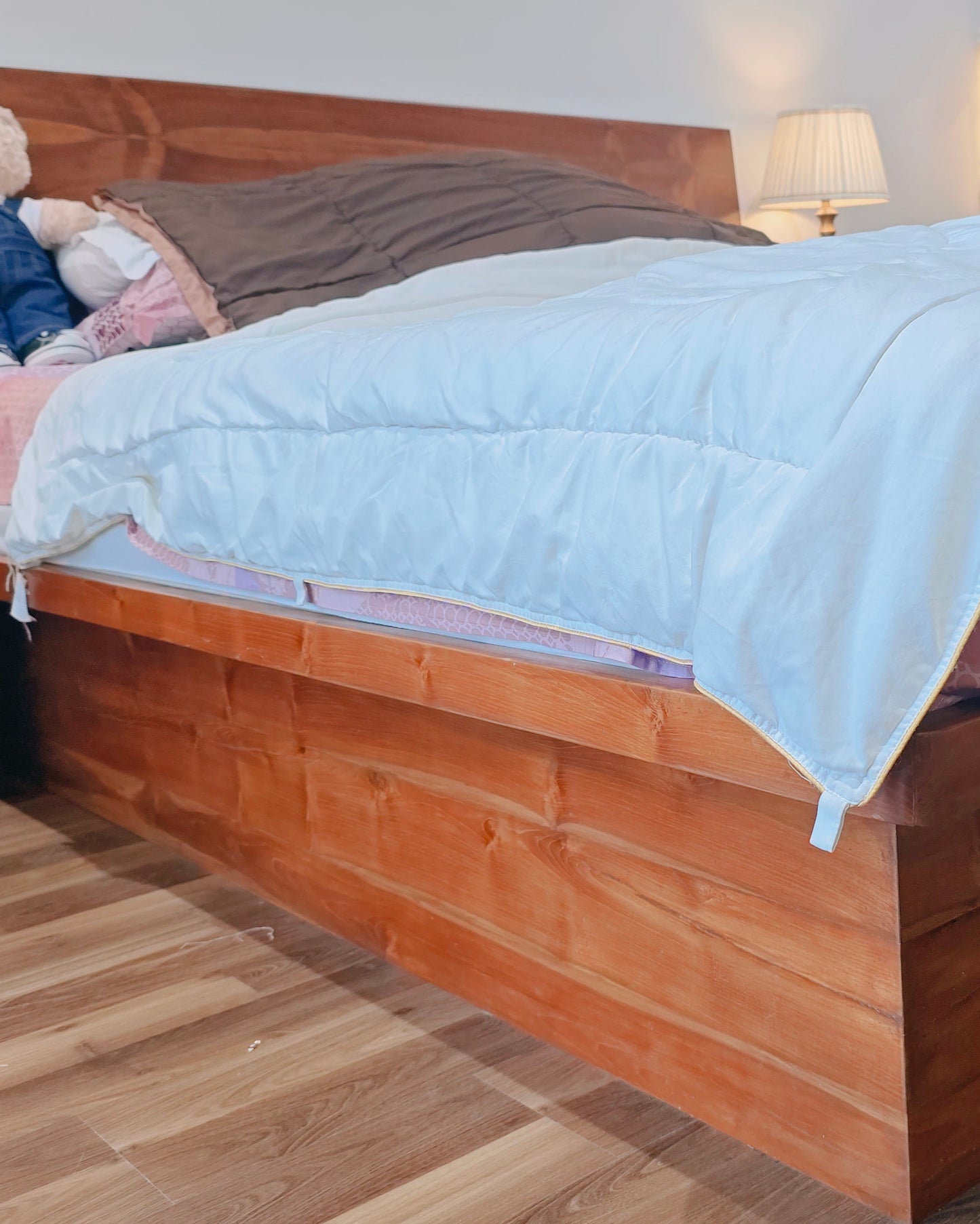 King size bed -bespoke
