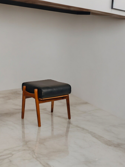 Teakwood Pouffe - Taboret