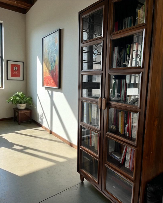 Bespoke Bookshelf - Kapaatika