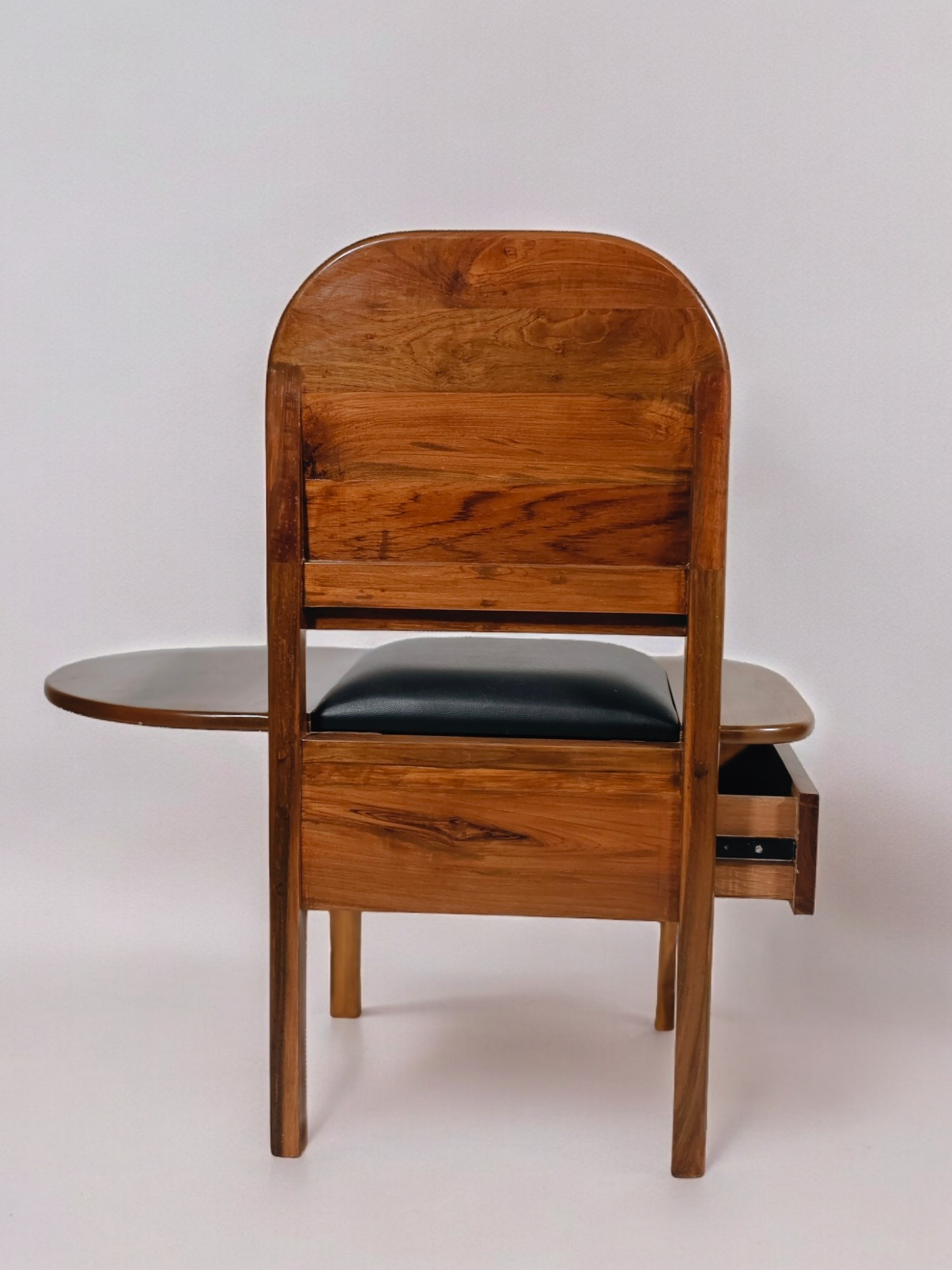 Svavalamba Ausira - Chair (Teakwood)