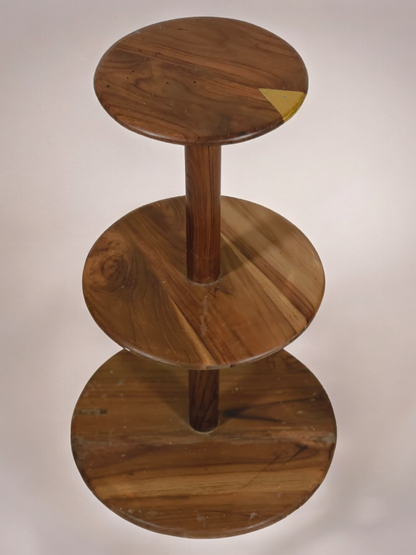 Yupa Teakwood Table