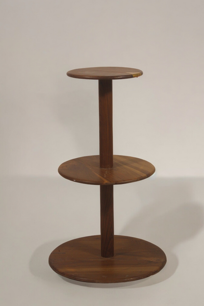 Yupa Teakwood Table