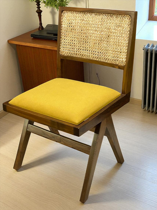 Retro styled dining set