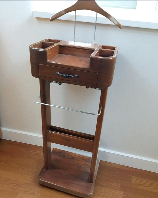 Bespoke Teakwood Men's Vanity - Coat Hangar